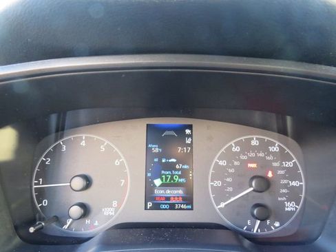 Certified 2025 Toyota Corolla SE w/ Convenience Package image 37