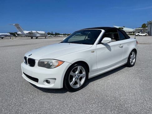 Used 2013 BMW 128i Convertible image 7