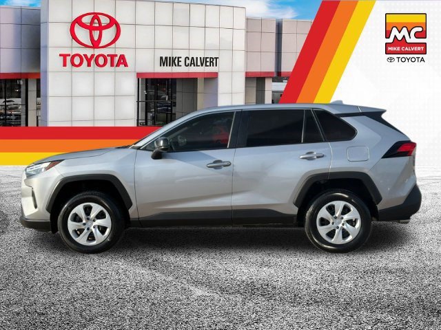 Certified 2025 Toyota RAV4 LE FWD image 2