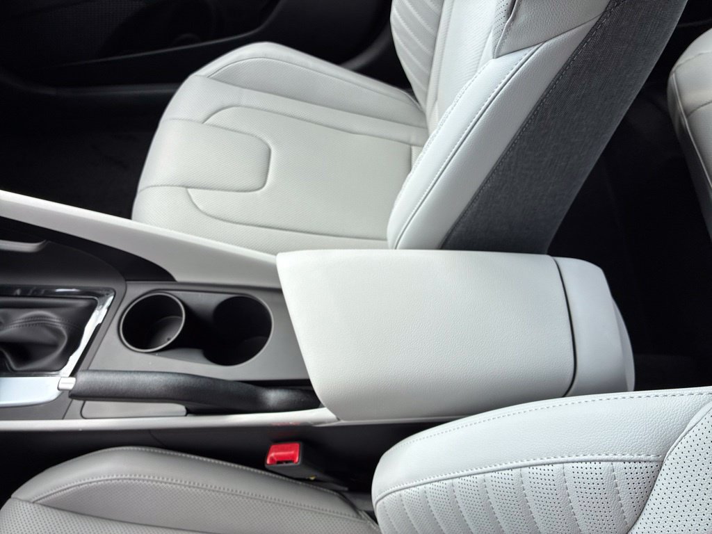 New 2026 Hyundai Elantra SEL Sport FWD image 33