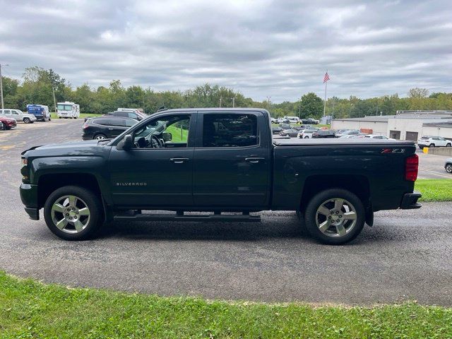 Used 2018 Chevrolet Silverado 1500 LT w/ All Star Edition AWD/4WD image 6
