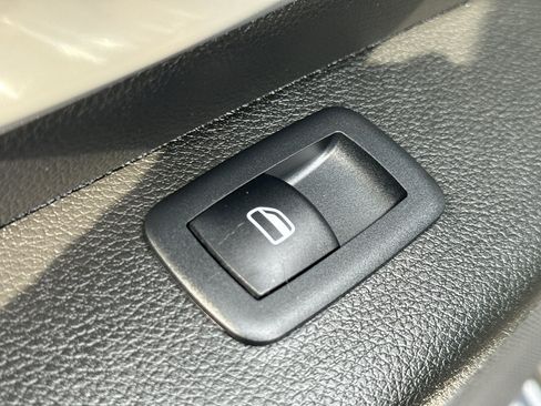 Used 2022 RAM 1500 Big Horn image 32