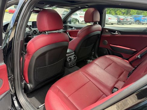 Used 2018 Kia Stinger GT1 RWD image 20