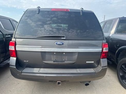 Used 2015 Ford Expedition XLT w/ Equipment Group 201A RWD image 5