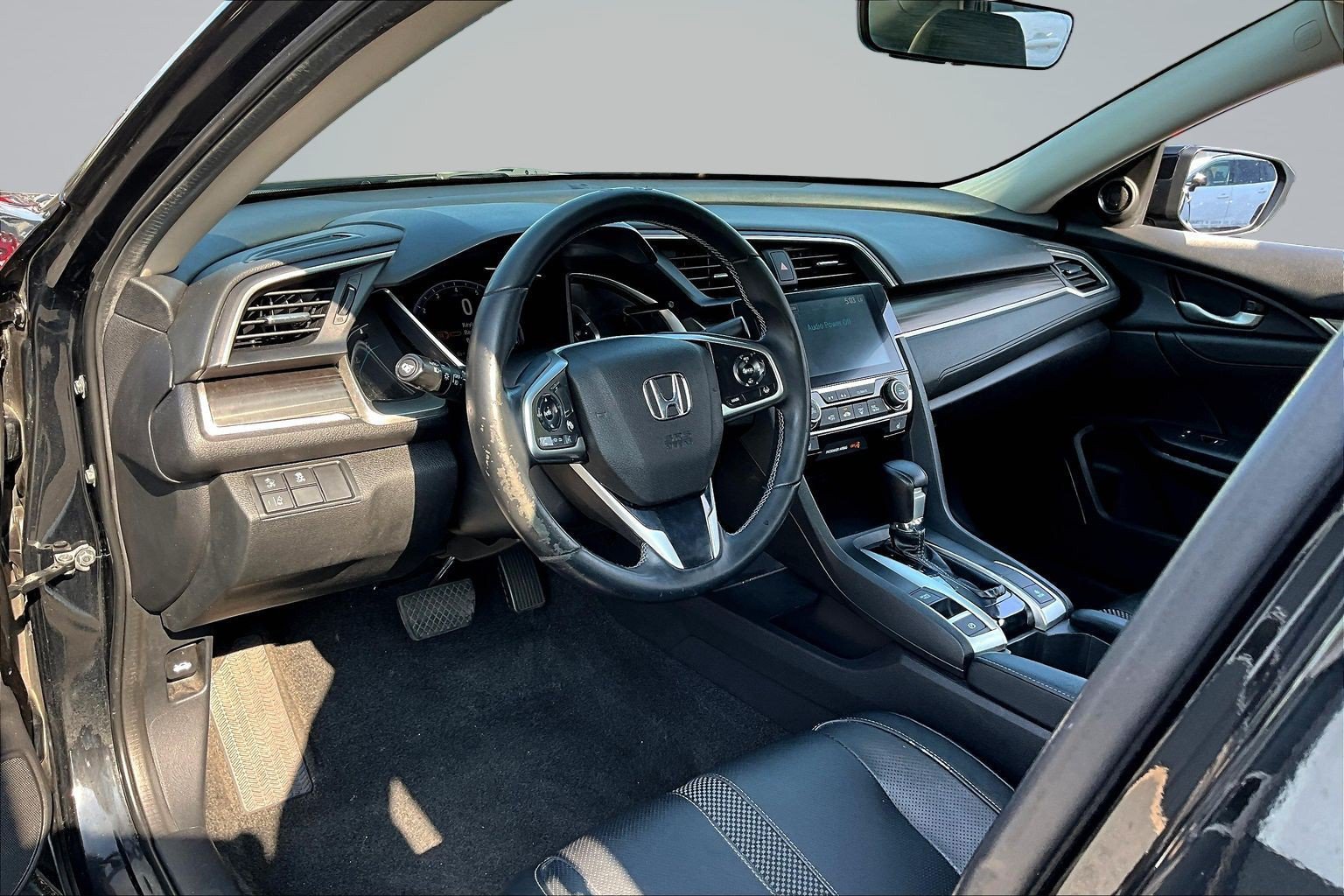 Used 2019 Honda Civic EX-L image 13