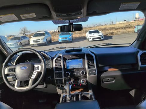 Used 2018 Ford F150 Lariat AWD/4WD image 16