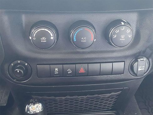 Used 2017 Jeep Wrangler Sport w/ Quick Order Package 24S image 22