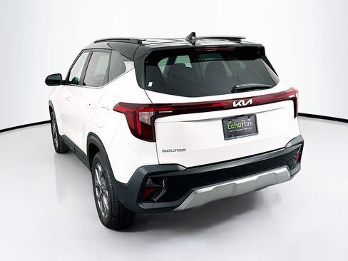 Used 2024 Kia Seltos S image 5