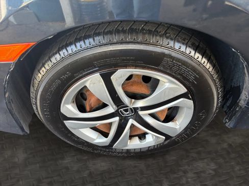 Used 2018 Honda Civic LX image 33