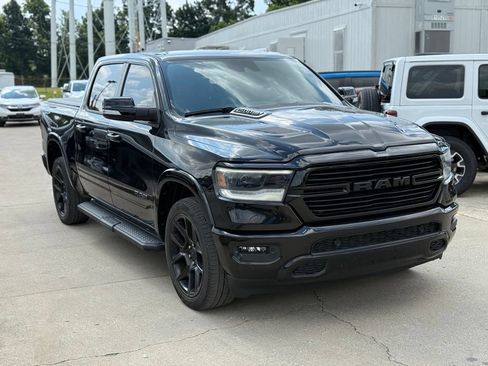 Used 2022 RAM 1500 Laramie AWD/4WD image 4