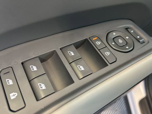 New 2026 Kia EV9 Wind image 22