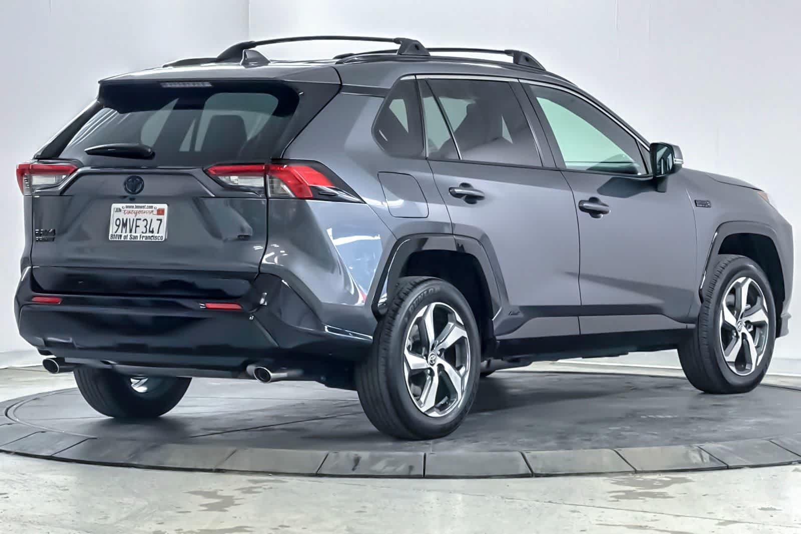Used 2024 Toyota RAV4 SE w/ Weather & Moonroof Package AWD/4WD image 2