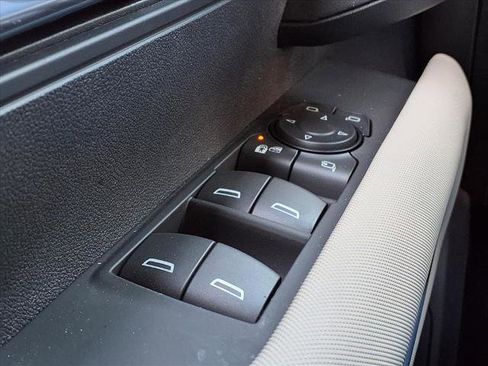 New 2026 GMC Hummer EV SUV image 15