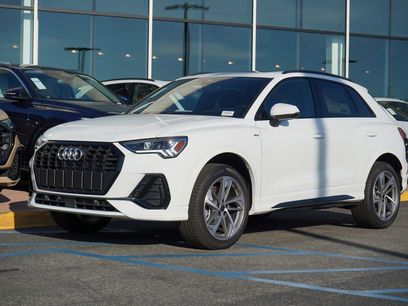 New 2025 Audi Q3 2.0T Premium