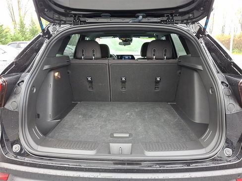 Used 2024 Chevrolet Trax RS w/ Sunroof Package image 30