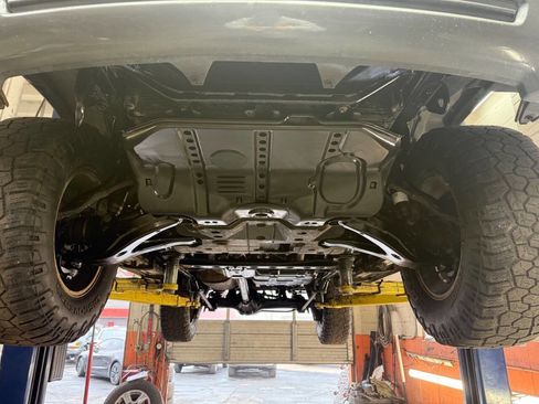 Used 2003 Lexus LX 470 4WD image 72