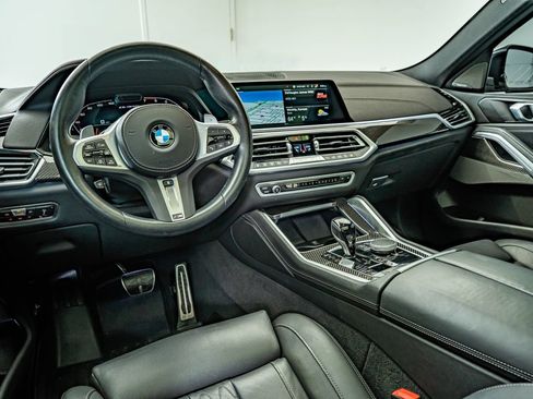 Used 2023 BMW X6 M50i AWD/4WD image 30