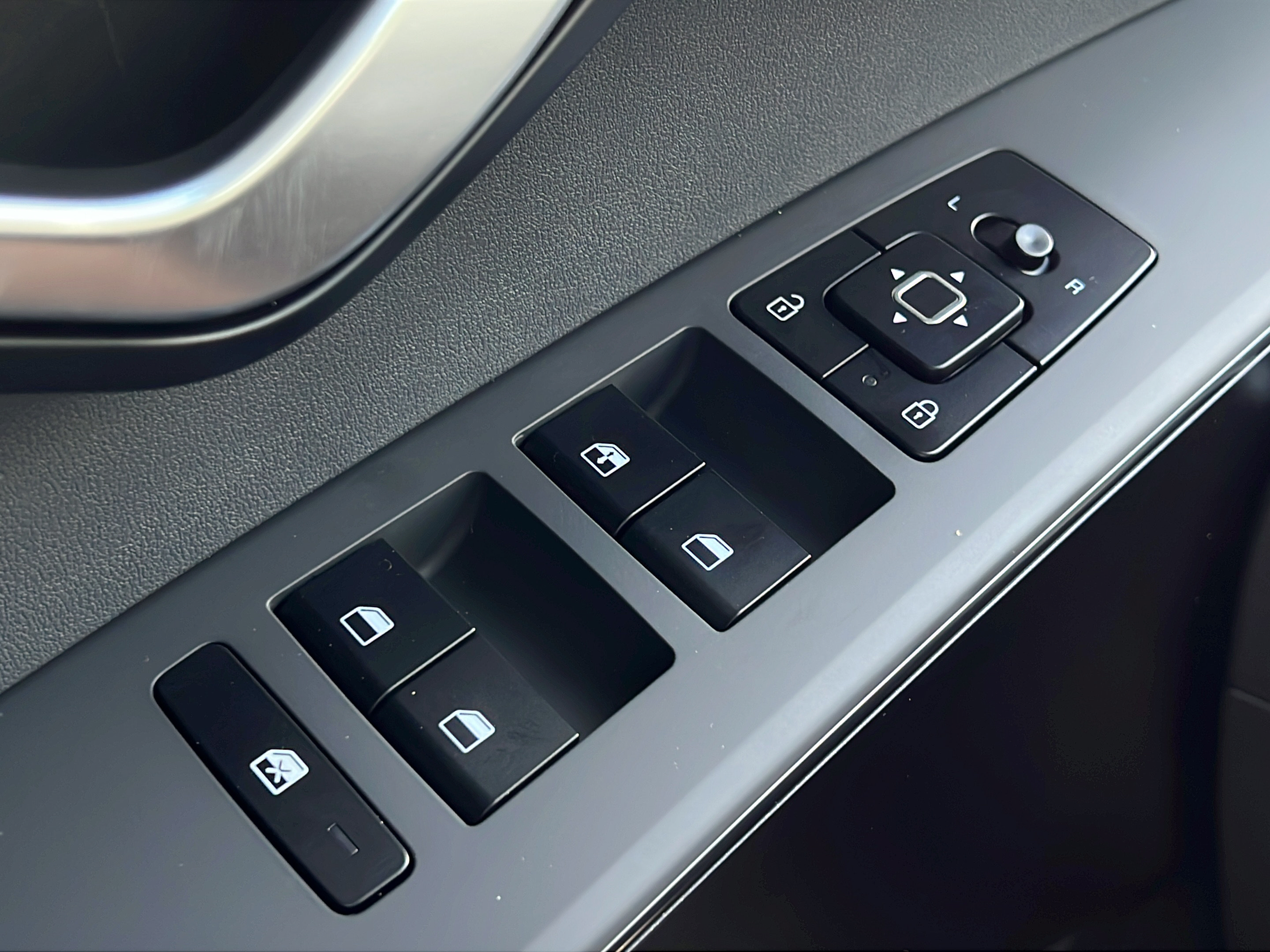 New 2026 Kia Niro LX FWD image 21