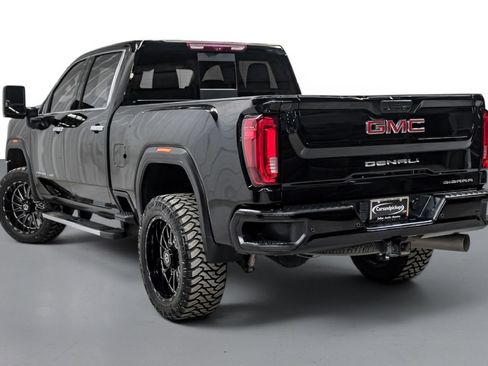 Used 2020 GMC Sierra 2500 Denali w/ Denali Ultimate Package AWD/4WD image 8