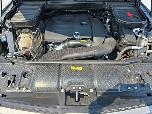 Used 2023 Mercedes-Benz GLE 350 4MATIC w/ 3rd Row Seat Package image 10