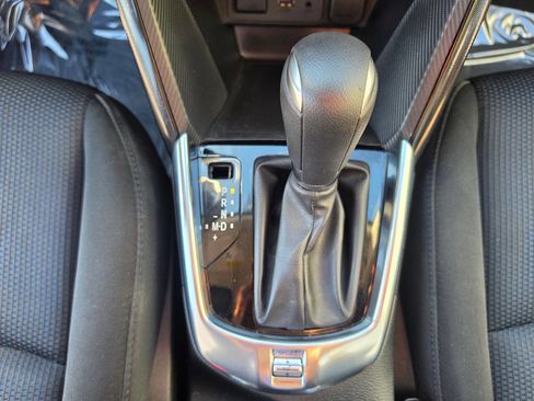 Used 2017 Toyota Yaris iA FWD image 39