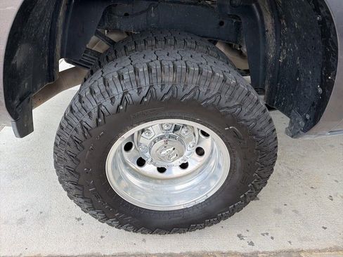 Used 2025 RAM 3500 Limited AWD/4WD image 13