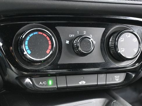 Used 2019 Honda HR-V Sport image 21