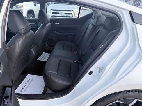 Used 2024 Nissan Altima 2.5 SR image 15