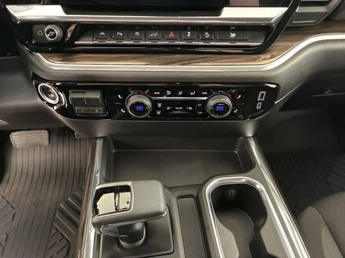 Used 2025 Chevrolet Silverado 1500 RST AWD/4WD image 21