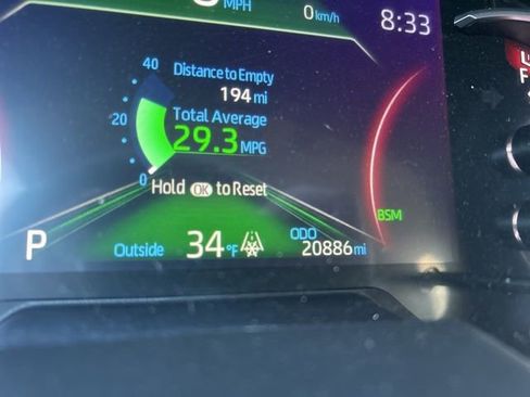 Used 2024 Toyota RAV4 XLE image 24