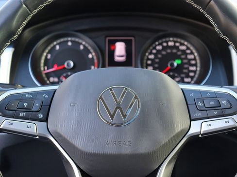 Used 2021 Volkswagen Atlas SE w/ Panoramic Sunroof Package image 31