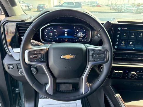 Certified 2025 Chevrolet Silverado 3500 LTZ w/ LTZ Convenience Package AWD/4WD image 14