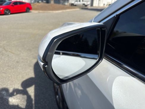 Used 2022 Honda CR-V EX image 15