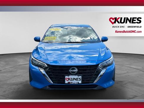 Used 2024 Nissan Sentra SV FWD image 4