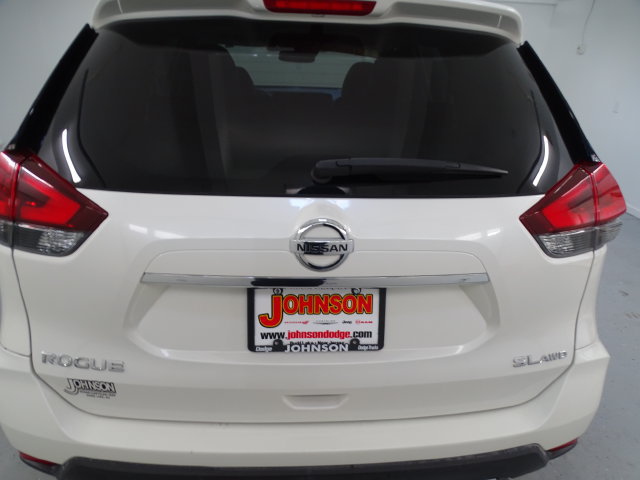 Used 2018 Nissan Rogue SL w/ Premium Package AWD/4WD image 22