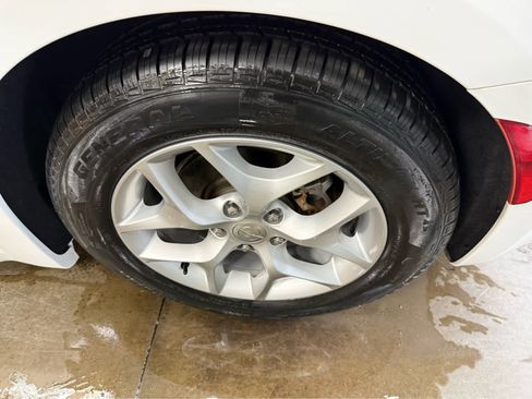 Used 2019 Chrysler Pacifica Touring-L Plus w/ Advanced Safetytec Group image 32