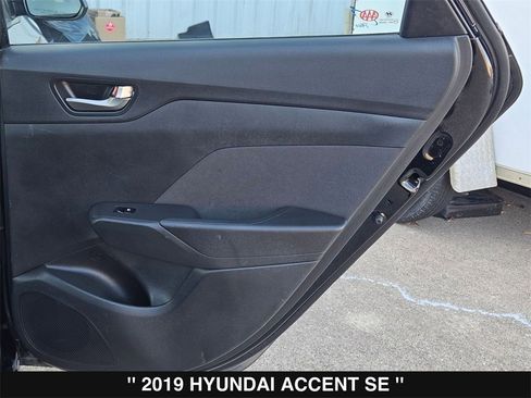 Used 2019 Hyundai Accent SE image 27