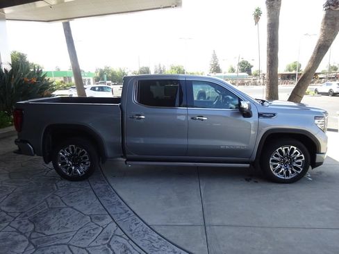 Certified 2024 GMC Sierra 1500 Denali Ultimate AWD/4WD image 12