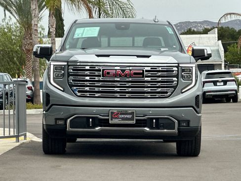 Used 2024 GMC Sierra 1500 Denali w/ Denali Reserve Package AWD/4WD image 9