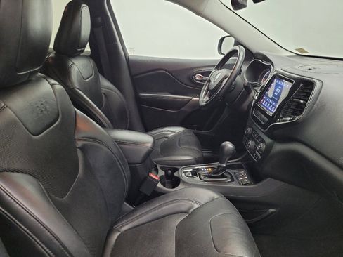 Used 2020 Jeep Cherokee Limited image 21