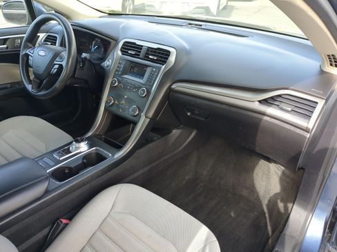 Used 2019 Ford Fusion S FWD image 28
