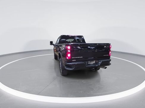 Used 2024 Chevrolet Silverado 2500 Custom w/ Custom Value Package AWD/4WD image 7