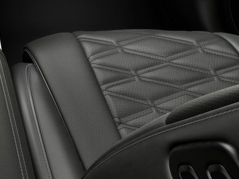 New 2025 Genesis GV80 3.5T e-SC image 16