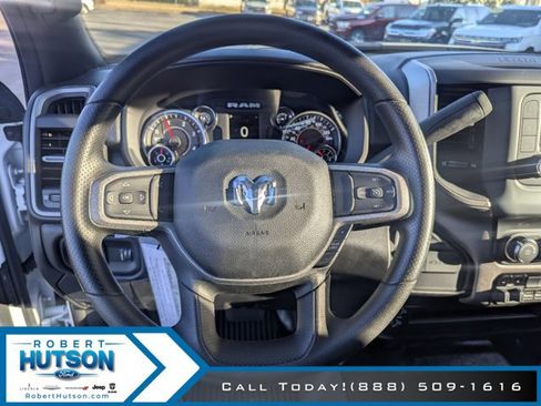 New 2024 RAM 5500 Tradesman w/ Chrome Appearance Group AWD/4WD image 18