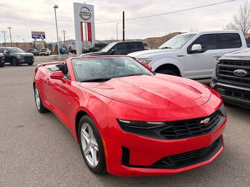 Used 2023 Chevrolet Camaro LT image 11