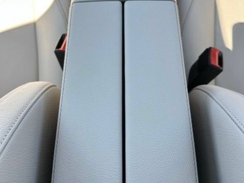New 2026 Mercedes-Benz GLB 250 4MATIC image 36