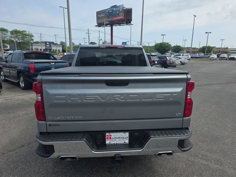 Used 2024 Chevrolet Silverado 1500 LT AWD/4WD image 6