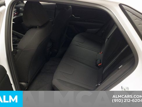 Certified 2024 Hyundai Elantra Blue image 17