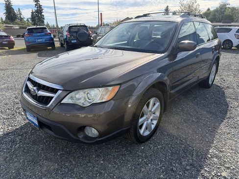 Used 2008 Subaru Outback 2.5i Limited L.L. Bean AWD/4WD image 7