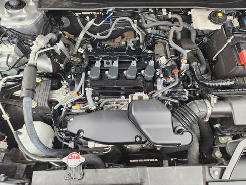 Certified 2023 Honda CR-V LX image 30